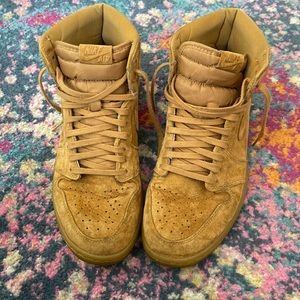 Air Jordan 1s “Wheat” Size 12